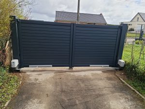 portail battant ral 7016